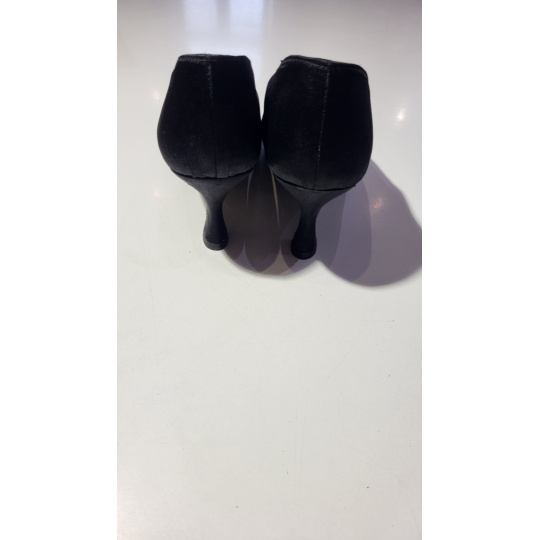 Akces dance_black satin
