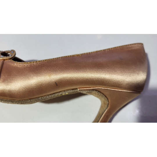 International dance shoes